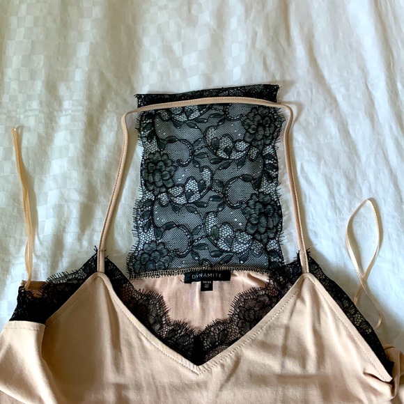 Dynamite Women’s Size XS Lace Top - Picture 4 of 8